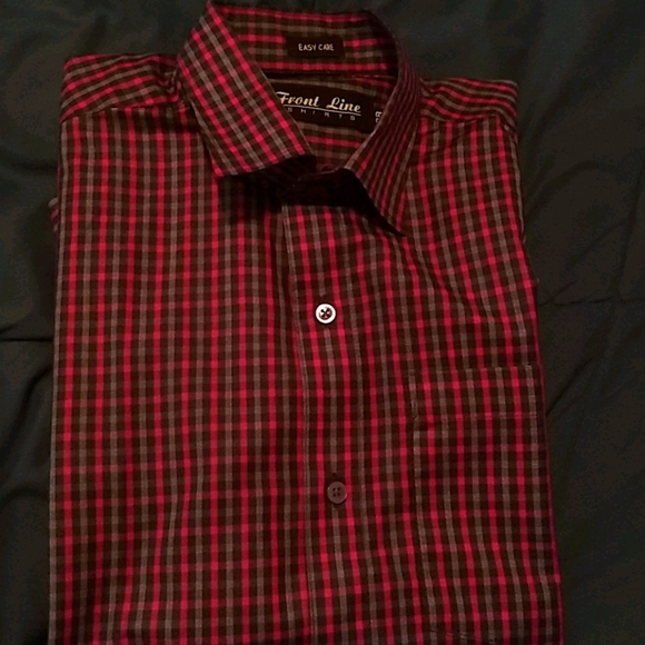 Shirt NWOT 3 for 10 - Picture 3 of 3